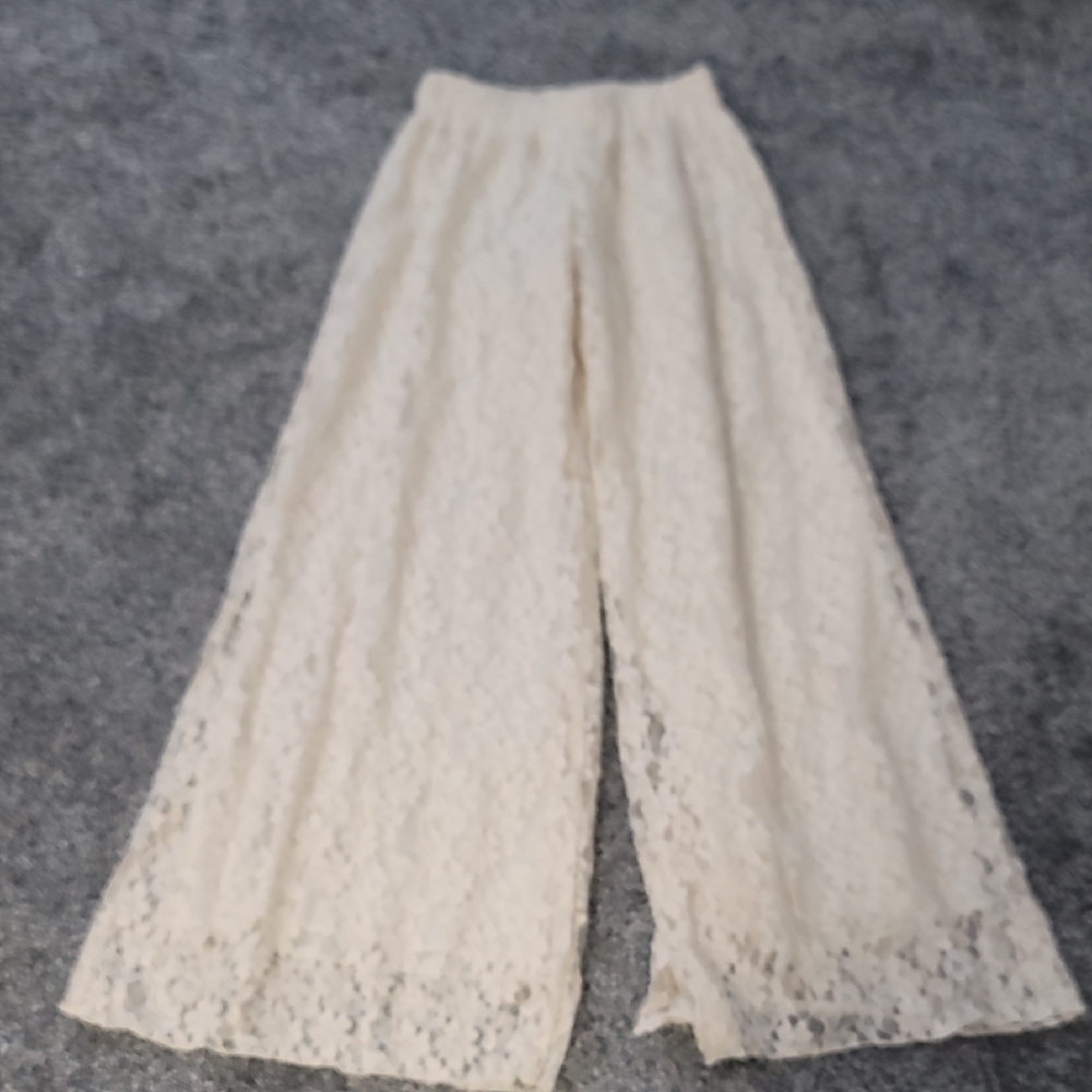 Elegant Cream Lace Wide-Leg Pants